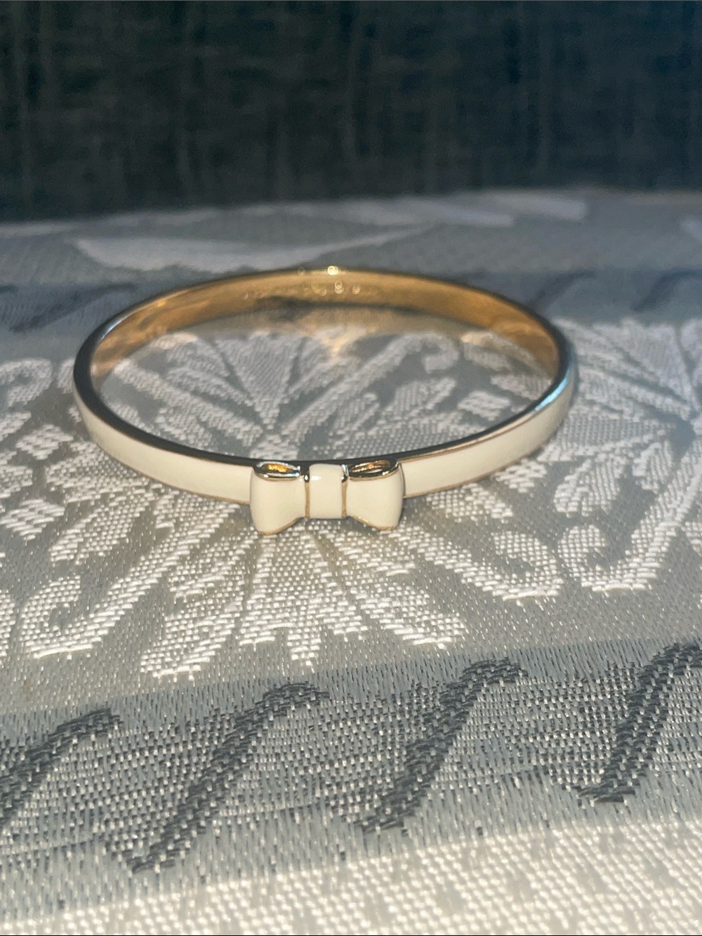 kate spade ♠️ Gold and White/Cream  Bow Bangle Bracelet